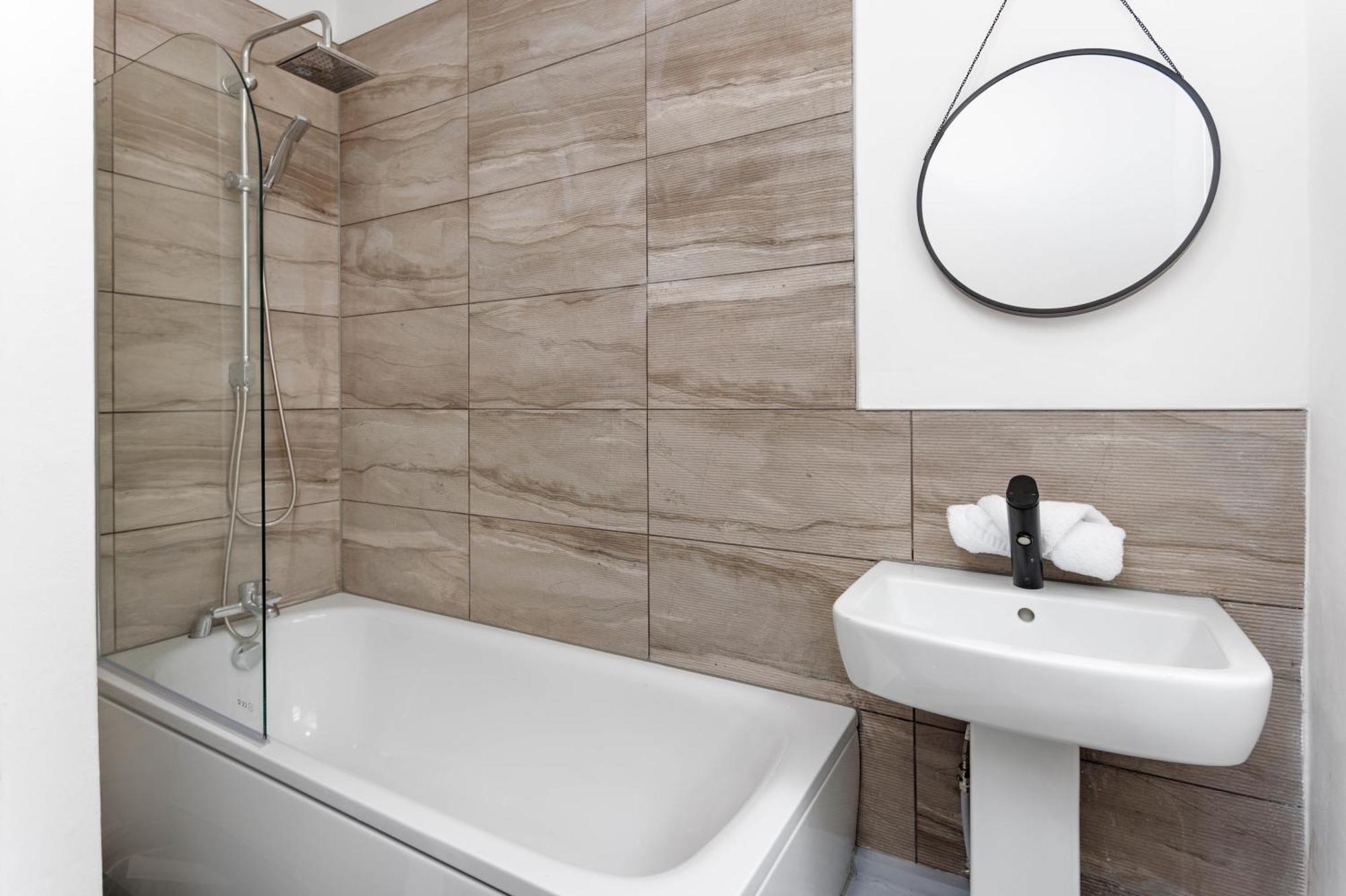 Newly Renovated Apartments In Liverpool - Extended Stay Dış mekan fotoğraf